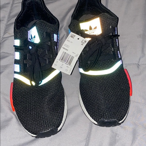 ADIDAS NMD_R1 - Picture 2 of 7